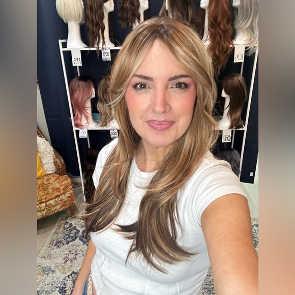 Stylish Blonde and Brown Women's Wig - Picture 2 of 3